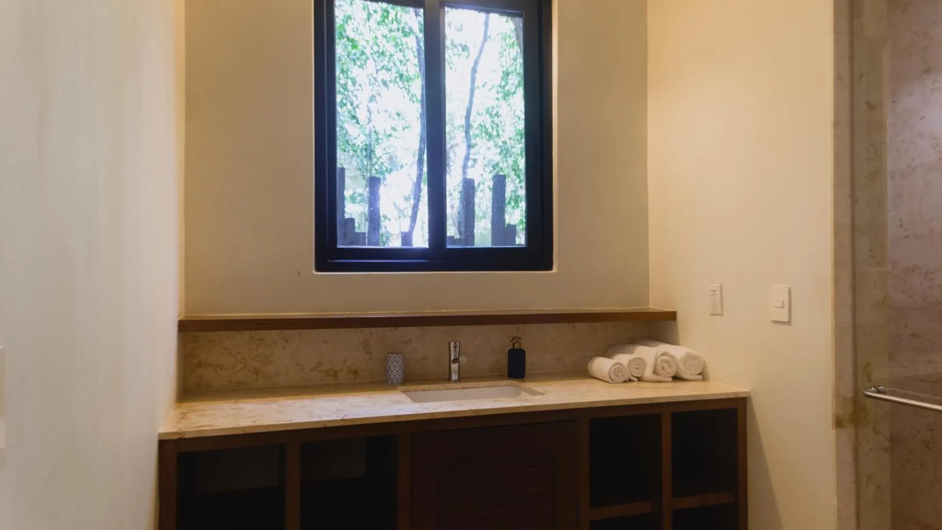 Puerta Azul, Luum Zama, Tulum Apartment